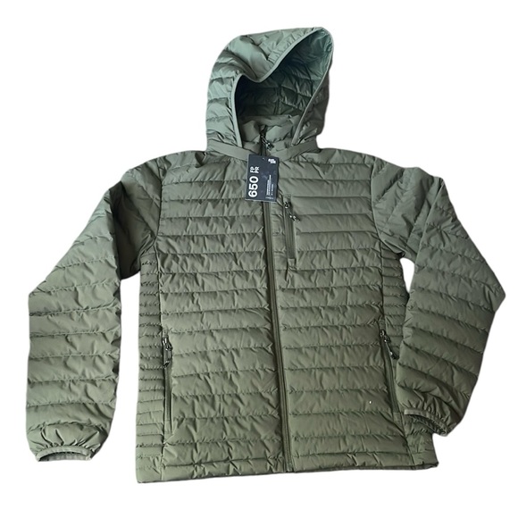 Lolë - Men’s Packable Down Jacket - Picture 2 of 10